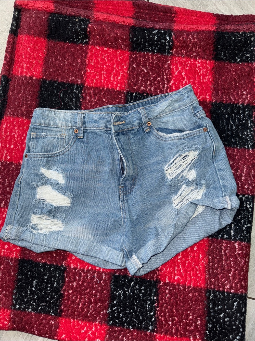 Aeropostale Light Blue Distressed Mom Shorts (Denim Jean Shorts)